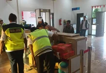 Ciptakan Rasa Aman, Polsek Okaba Kawal Penerbangan Susi Air