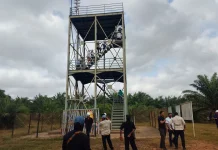 Gubernur Papua Selatan Tinjau Menara Pemantau Kebakaran Milik PT BIA