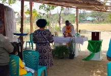 Pastor Paroki Wendu Gelar Misa Kudus dan Berkat Area Festival Kali Maro.