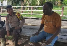 Bhabinkamtibmas Polres Merauke Gencar Program Door to Door
