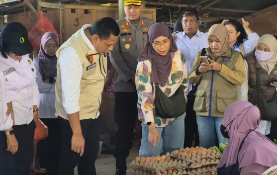 Satgas Sapu Bersih Pelanggaran Harga Sidak di Pasar Wamanggu