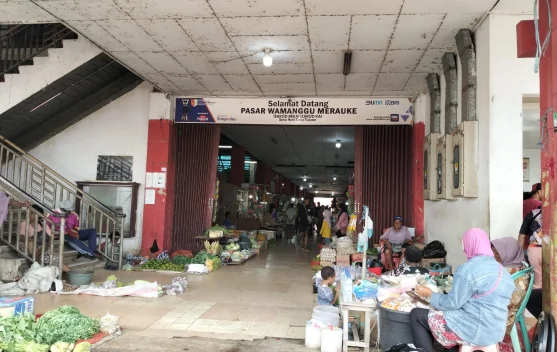 Harga Ikan Bandeng di Pasar Wamanggu Merauke