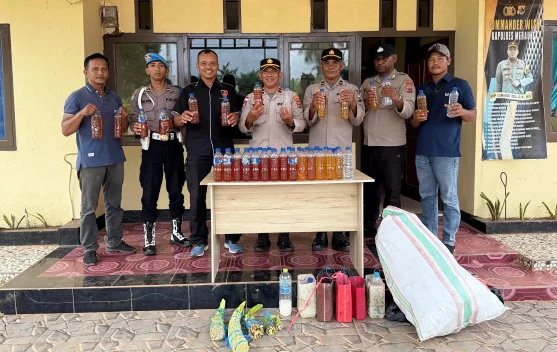Polsek Kurik Amankan Puluhan Liter Miras Lokal