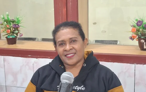 Jejak Pengabdian Bidan di Pedalaman