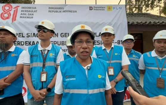 PLN Imbau Umbul-Umbul Jauh dari Jaringan Listrik