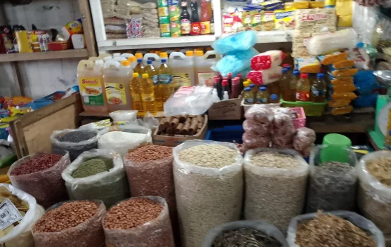 Harga Barang Kebutuhan Pokok di Pasar Wamanggu Merauke