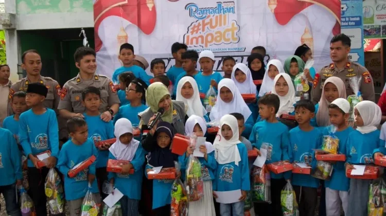 Mahasiswa STIK PTIK Angkatan 83 Peduli Anak Yatim