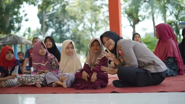 Mahasiswa STIK Gelar Trauma Healing bagi Anak Yatim Piatu di Meulaboh