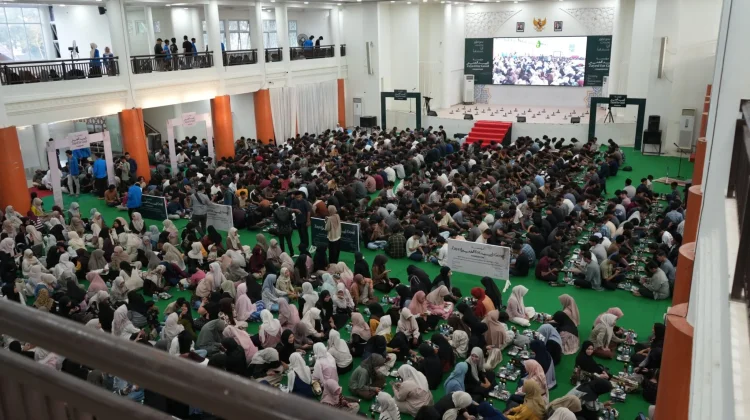 Mahasiswa KPM UIN Ar-Raniry Kelola Buka Puasa Gratis