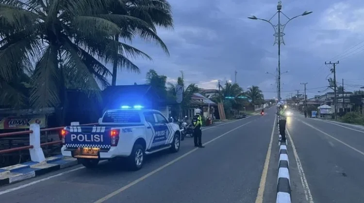 Patroli Subuh, Satlantas Polres Aceh Barat Antisipasi Balap Liar