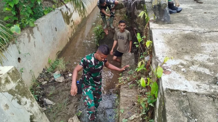 TMMD Kodim 0105/Abar Ajarkan Masyarakat Pasi Aceh Kebersihan Lingkungan
