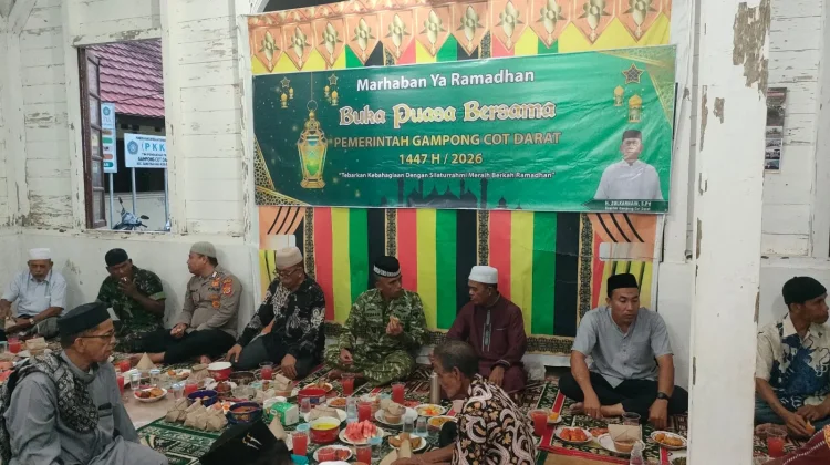 Gampong Cot Darat Santuni Anak Yatim dan Gelar Buka Puasa Bersama