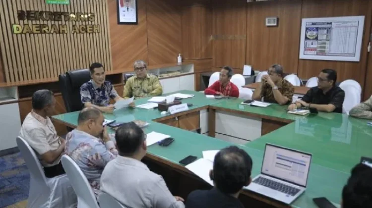 Sekda Aceh Pimpin Rapat Pengendalian Inflasi jelang HBKN