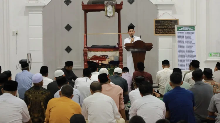 Pemkab Aceh Barat Peringati Nuzulul Qur’an di Sungai Mas usai Berkantor Sehari