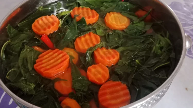 Sayur Bening Menu Rumahan Manjakan Lidah dan Tubuh di Bulan Ramadan