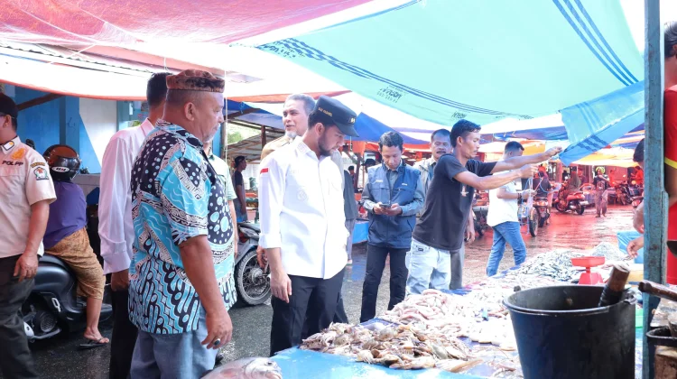 Wabup Aceh Barat Pantau Harga Sembako jelang Idul Fitri