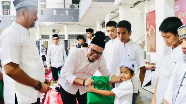 Dinas Sosial Aceh Santunan Anak Yatim dan Buka Puasa Bersama