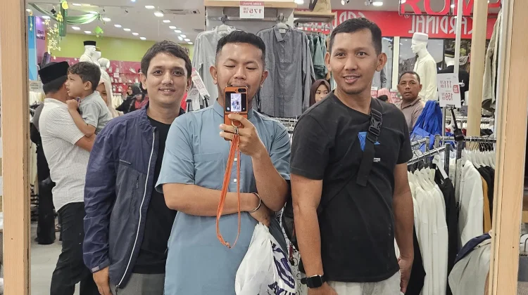 Tips Memilih Baju Lebaran Tetap Trendy dan Tidak Ketinggalan Zaman