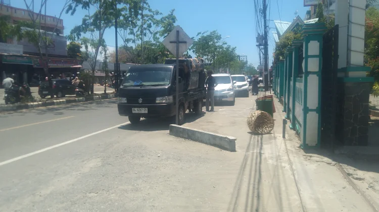 kepadatan lalulintas mulai terjadi di H min 2 lebaran