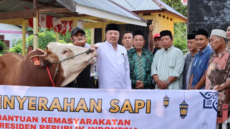 TRK Salurkan Bantuan Daging Meugang Presiden Kepada Warga Terdampak Bencana