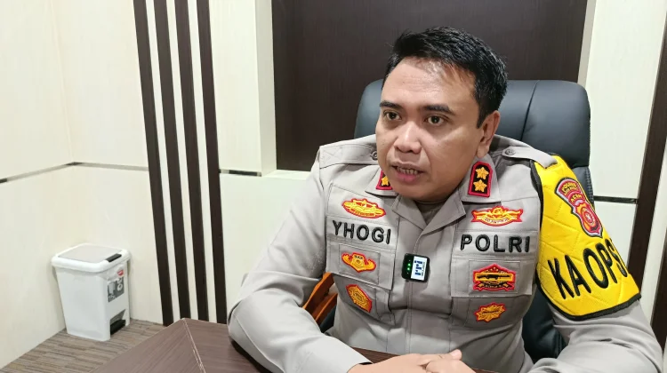 Personel Polres Polres Aceh Barat Patroli Rutin Permukiman Ditingal Pemudik