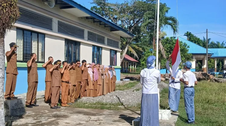 SMAN Bunga Bangsa Nagan Raya  Perdana Upacara Pasca Libur Lebaran Idul Fitri