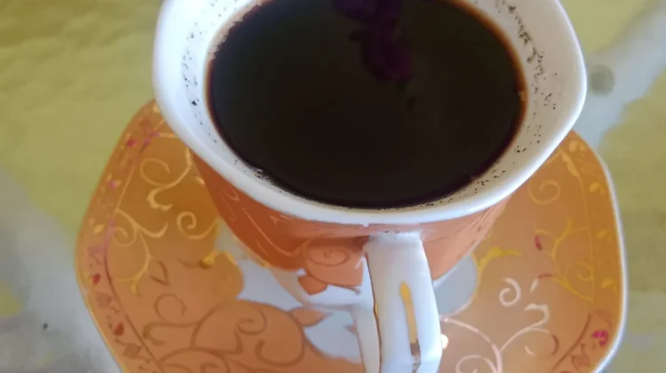 Rahasia Manja Secangkir Kopi Bikin Wanita Cantik Bergairah dan Awet Muda
