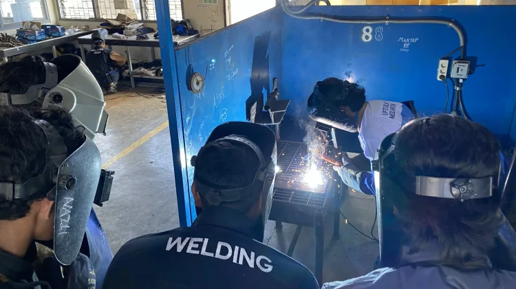Balai Latihan Kerja Meulaboh Melatih Pengelasan bagi Lulusan SMK di Aceh Barat