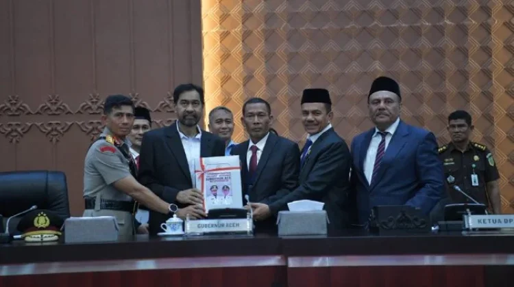 Sampaikan LKPJ 2025, Muzakir Manaf Dorong Pembangunan Berkelanjutan