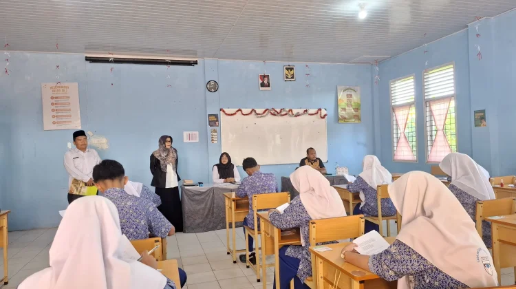 Tim Kanwil Kementerian Agama Aceh Monev di SMAN 1 Lhoknga