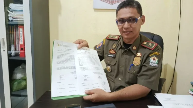 Sepasang Remaja Ditangkap Satpol PP-WH