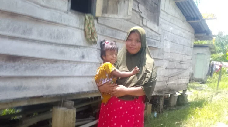 Putri Kecil dari Tumpok Ladang dan Mimpi Akan Rumah Layak