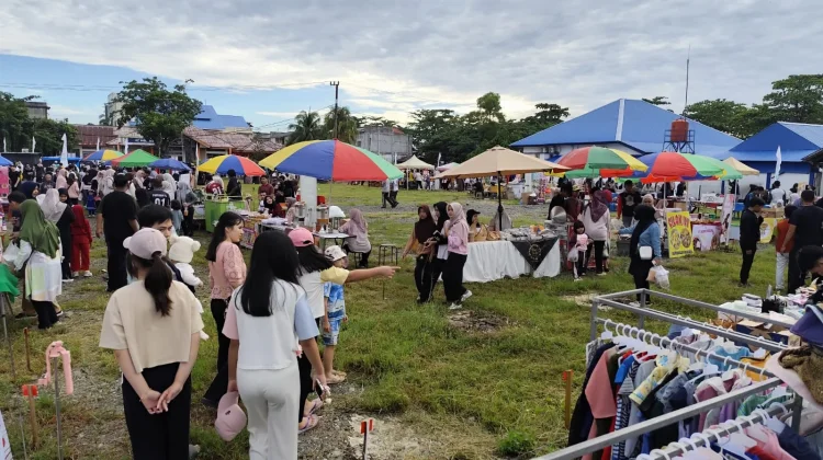CFD Aceh Barat Hari Ini Langsung Diserbu Ratusan Pelaku UMKM