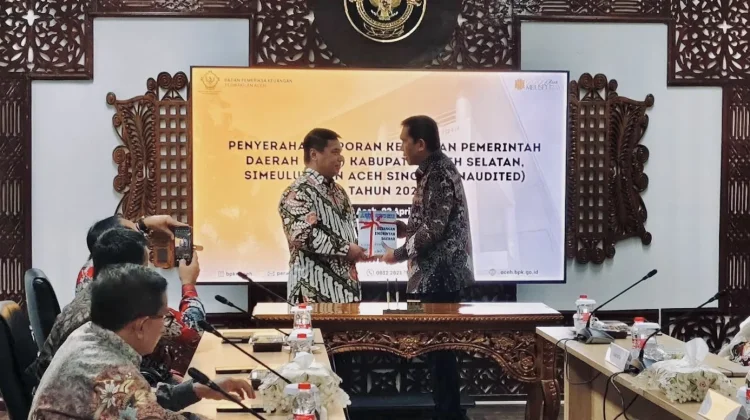 Bupati Simeulue Serahkan LKPD Unaudited 2025 ke BPK RI Perwakilan Aceh