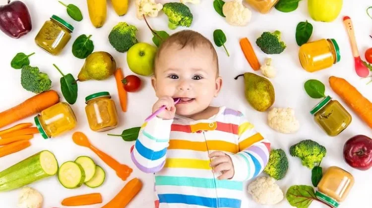 Teknik BLW pada Bayi, Aman atau Berisiko? Ini Penjelasan dan Manfaatnya