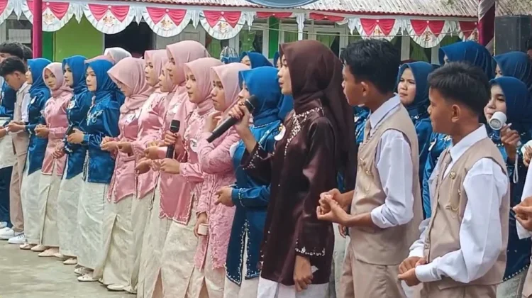 Lulusan MTsN 2 Simeulue Timur Rata-Rata Hafal 1 hingga 4 Juz Al Quran