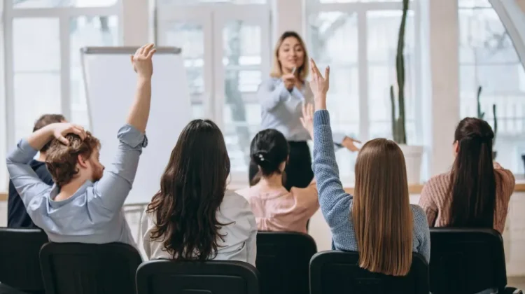 Tips Berani Bicara, Langkah Awal Perempuan Berpartisipasi