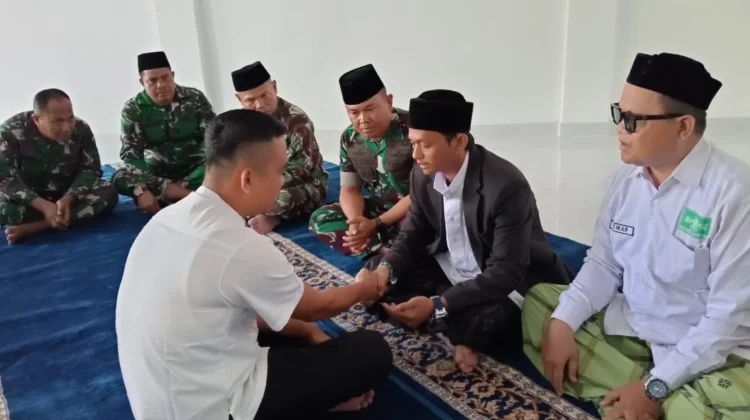 Anggota TNI Aceh Barat Masuk Islam, Prosesi Syahadat Berlangsung Khidmat