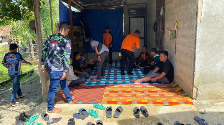 BPBD Aceh Barat Salurkan Bantuan kepada Keluarga Korban Tertimpa Pohon Tumbang
