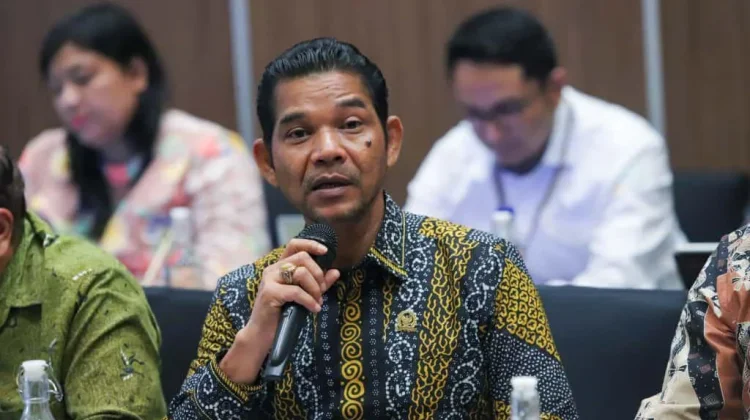 Senator Azhari Cage Pulangkan Jenazah Warga Bireuen yang Meninggal di Bekasi
