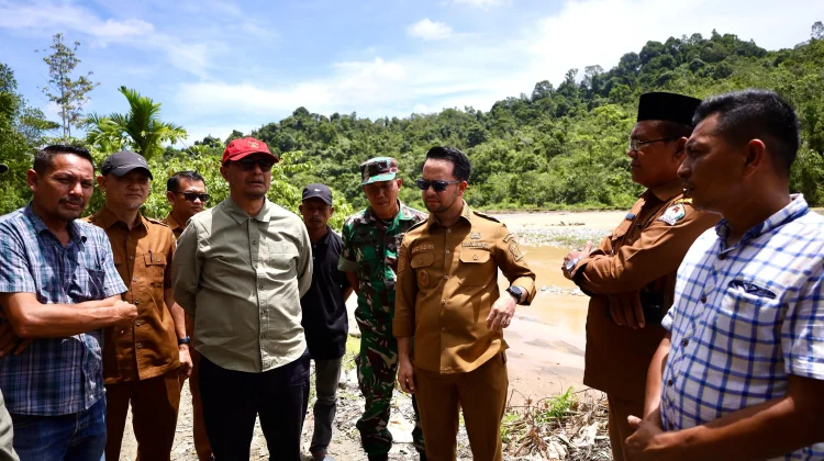 Wakil bupati said Fadeil  harapkan kementerian percepat rekontruksi