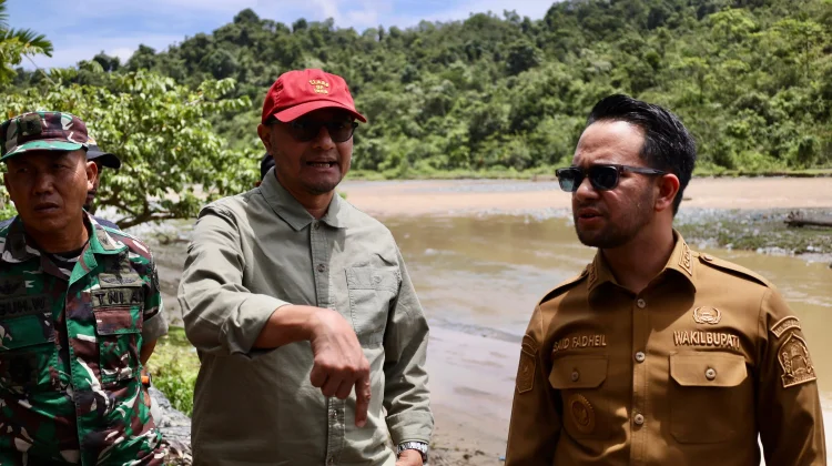 Dirjen KemenPKP Tinjau Rehab Rekon Bencana di Pante Ceureumen