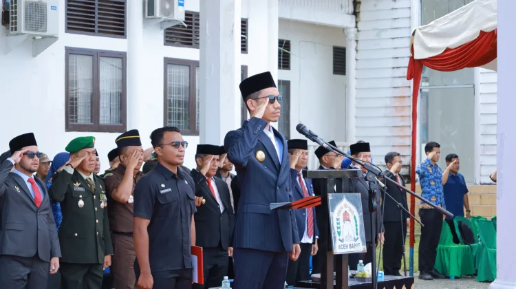 Bupati Aceh Barat Inspektur Upacara Hari Pendidikan Nasional