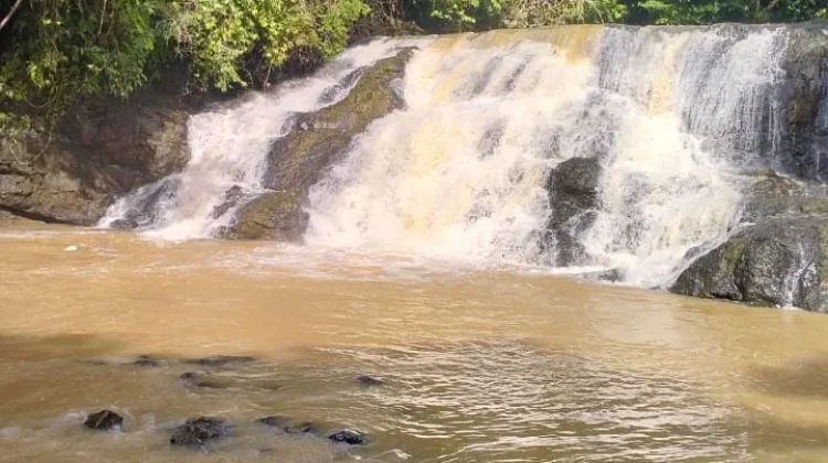 Air Terjun Pungkie Mulai Keruh, Diduga Dampak Aktivitas Tambang di Aceh Jaya
