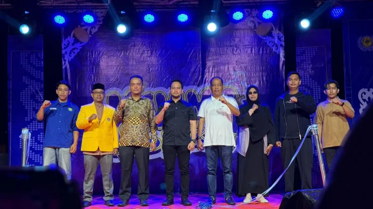 Wakil bupati said Fadeil  hadiri  opening Himaforia