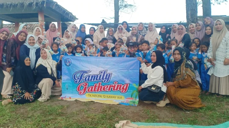 Family Gathering Perlepasan Anak Didik TK Negeri 12