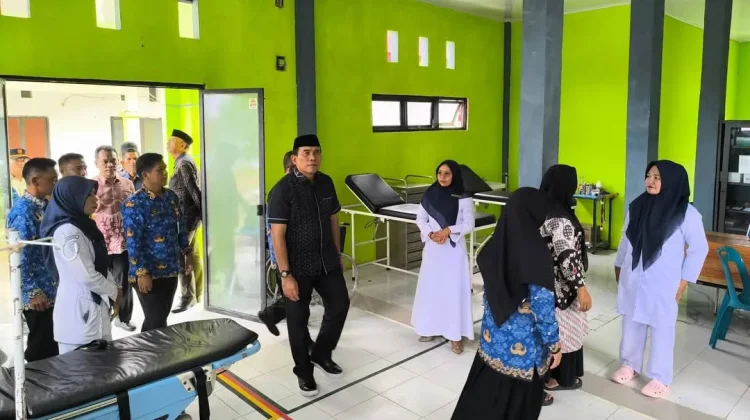 Bupati Simeulue Kunjungi UPTD Puskesmas Teupah Selatan, Pastikan Pelayanan Berja
