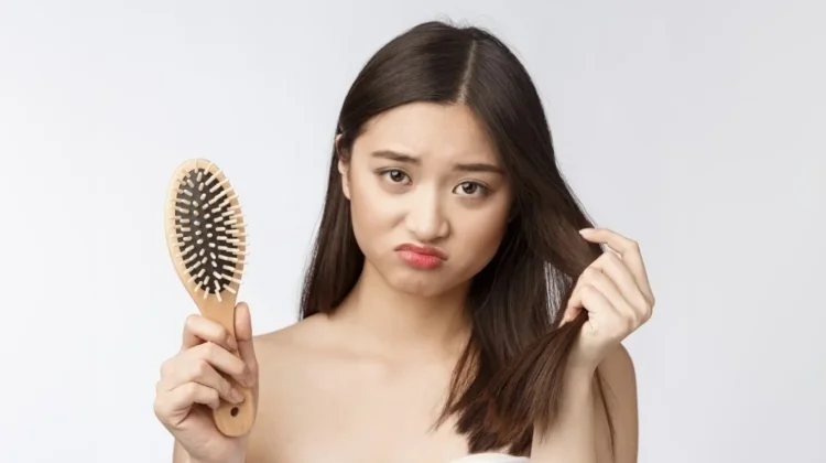 Benarkah Tidak Boleh Keramas saat Menstruasi? Ini Faktanya