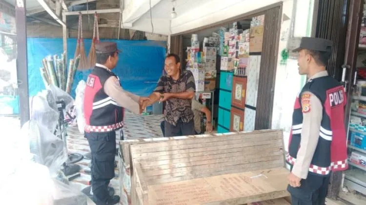Polsek Arongan Lambalek Patroli Dialogis Jaga Kamtibmas