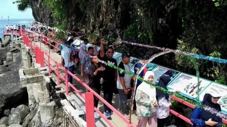 Dispar Aceh Selatan Minta Pengelola Wisata Utamakan Keamanan saat Libur Iduladha
